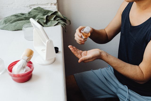The Aroma of Time: The Stories Told by Men's Fragrances