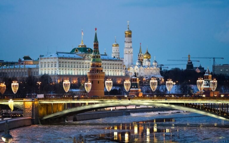 Russian Cities: A tourist guide for the top 10 largest cities in Russia