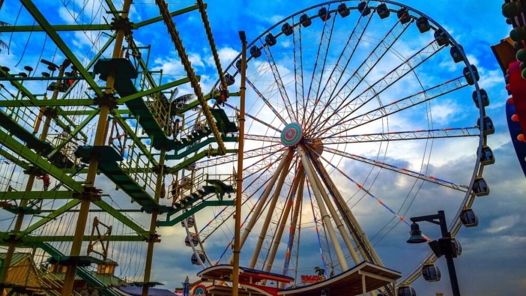 11 Reasons Why You Need to Visit Pigeon Forge, Tennessee with Your Family